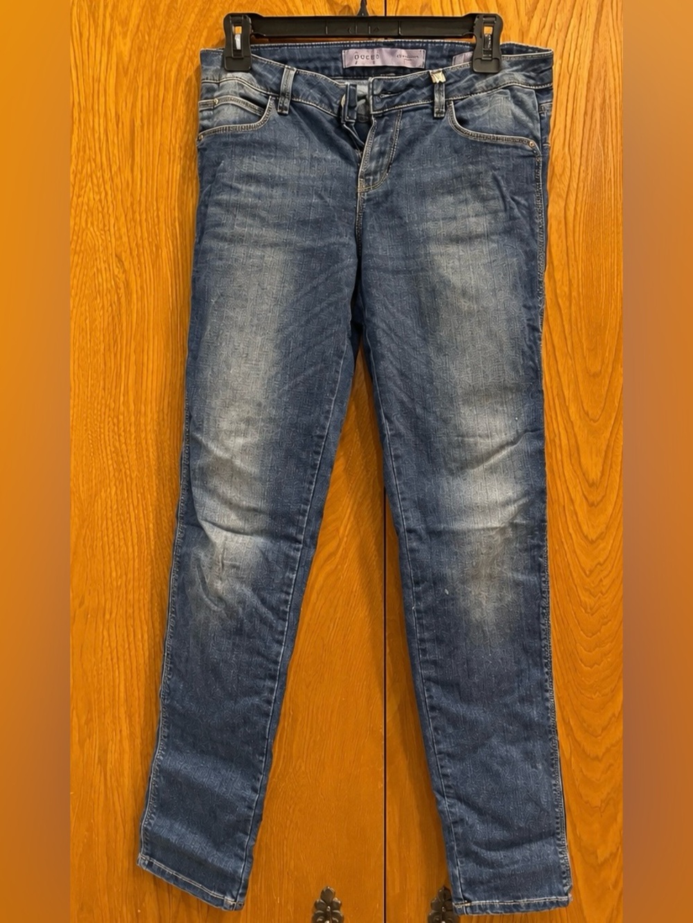 GUESS Women’s Jeans Size 29 Blue Denim Straight Slim Leg Whiskered
